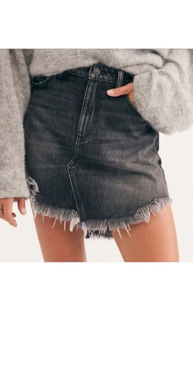 Free People Bailey Denim Fringe Mini Skirt Black Wash W27 Festival Cowgirl